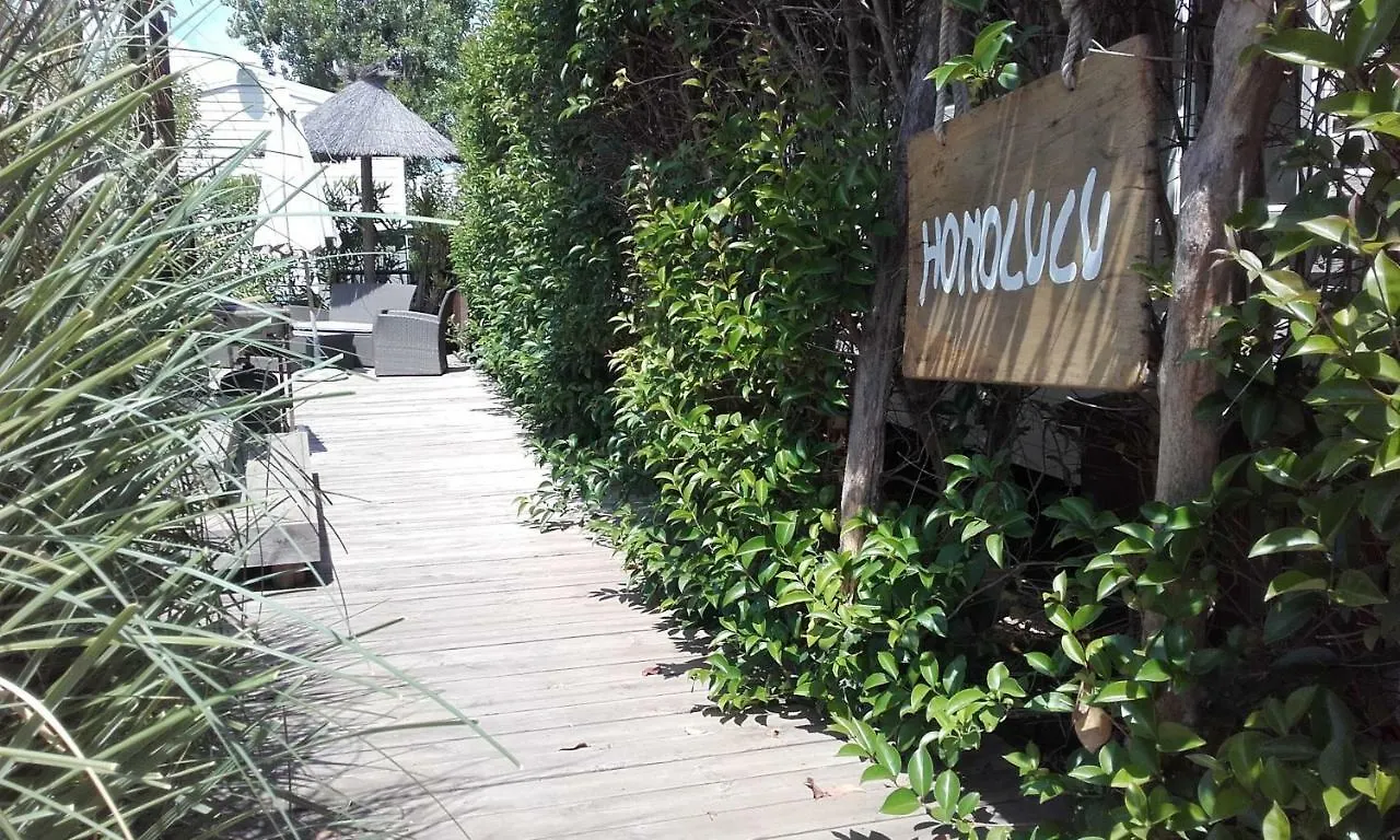 Mobile Home Service Hotelier Frejus Campsite