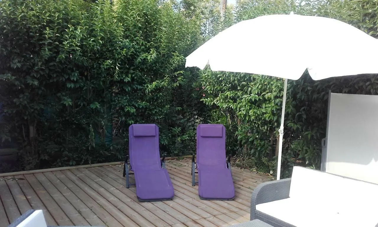 Mobile Home Service Hotelier Fréjus 4*,  France